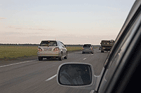 Трасса М52. Много машин.