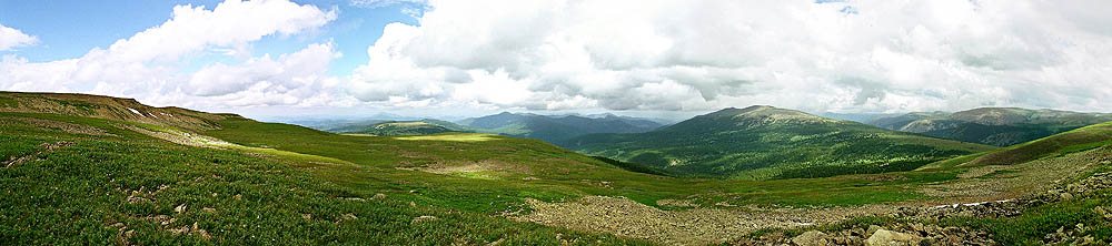 Вид с Кылайской гривы в сторону озера Вероники