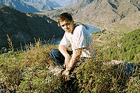 В Еланде.