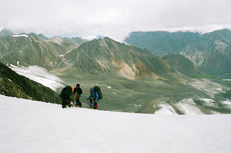 Начинаем спуск с Надежды. 